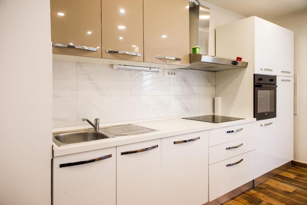 Apartment Faith Σπλιτ Εξωτερικό φωτογραφία