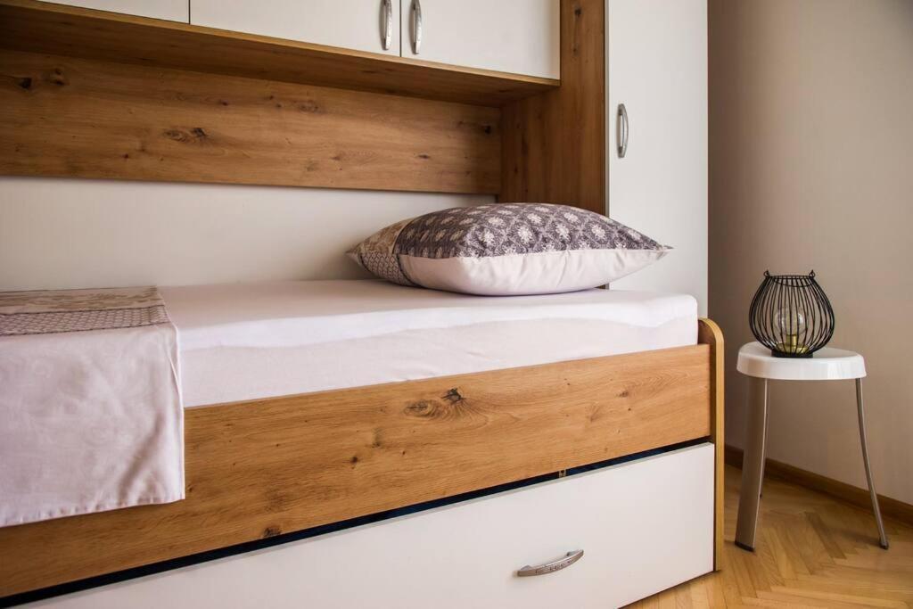 Apartment Faith Σπλιτ Εξωτερικό φωτογραφία
