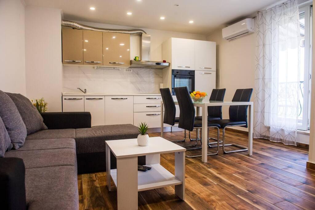 Apartment Faith Σπλιτ Εξωτερικό φωτογραφία