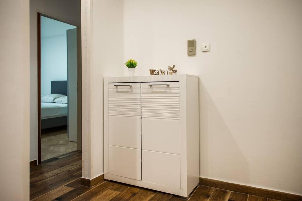 Apartment Faith Σπλιτ Εξωτερικό φωτογραφία